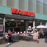 Woolworth wchodzi do Polski